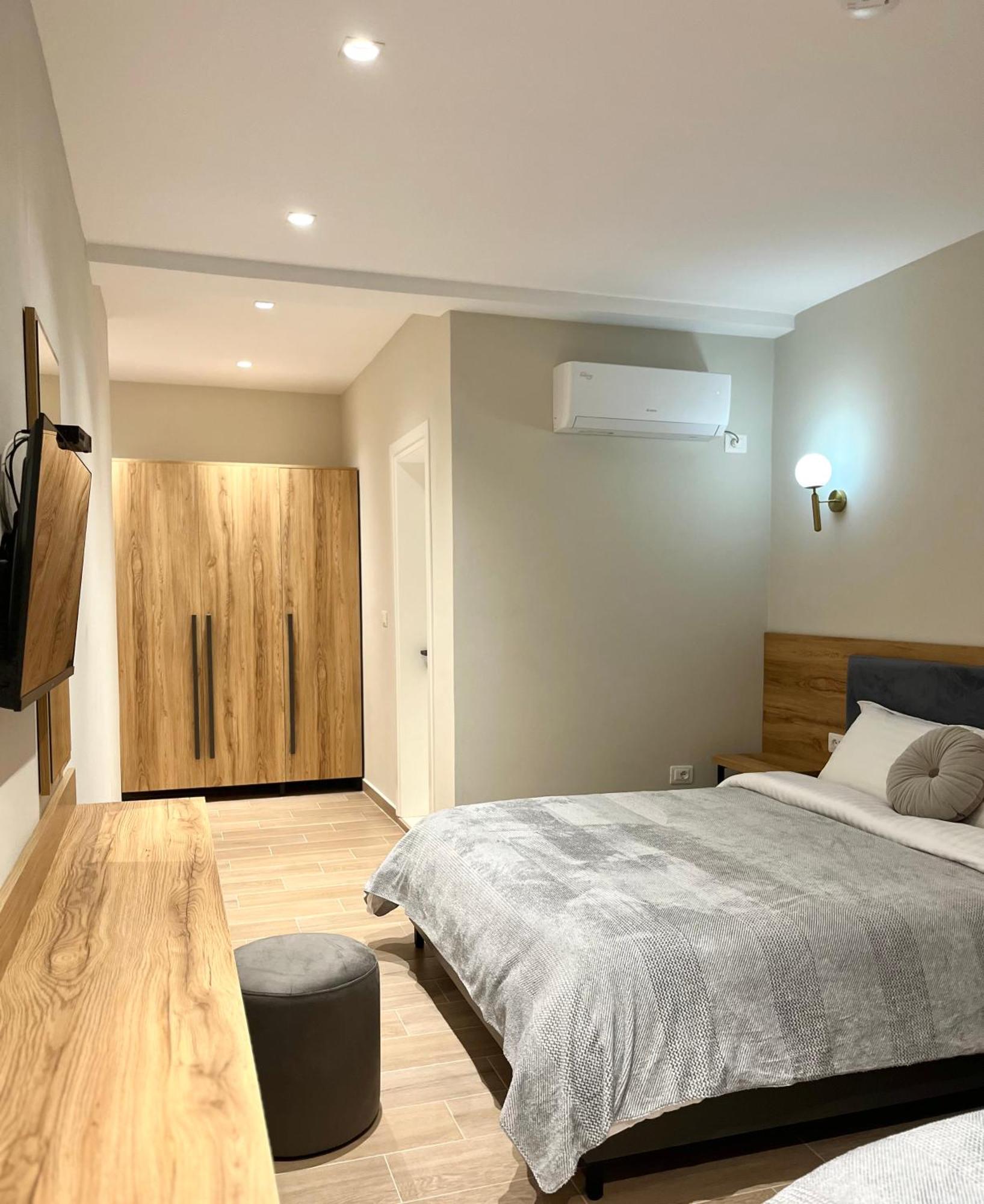 Mili Hotel بيرات المظهر الخارجي الصورة