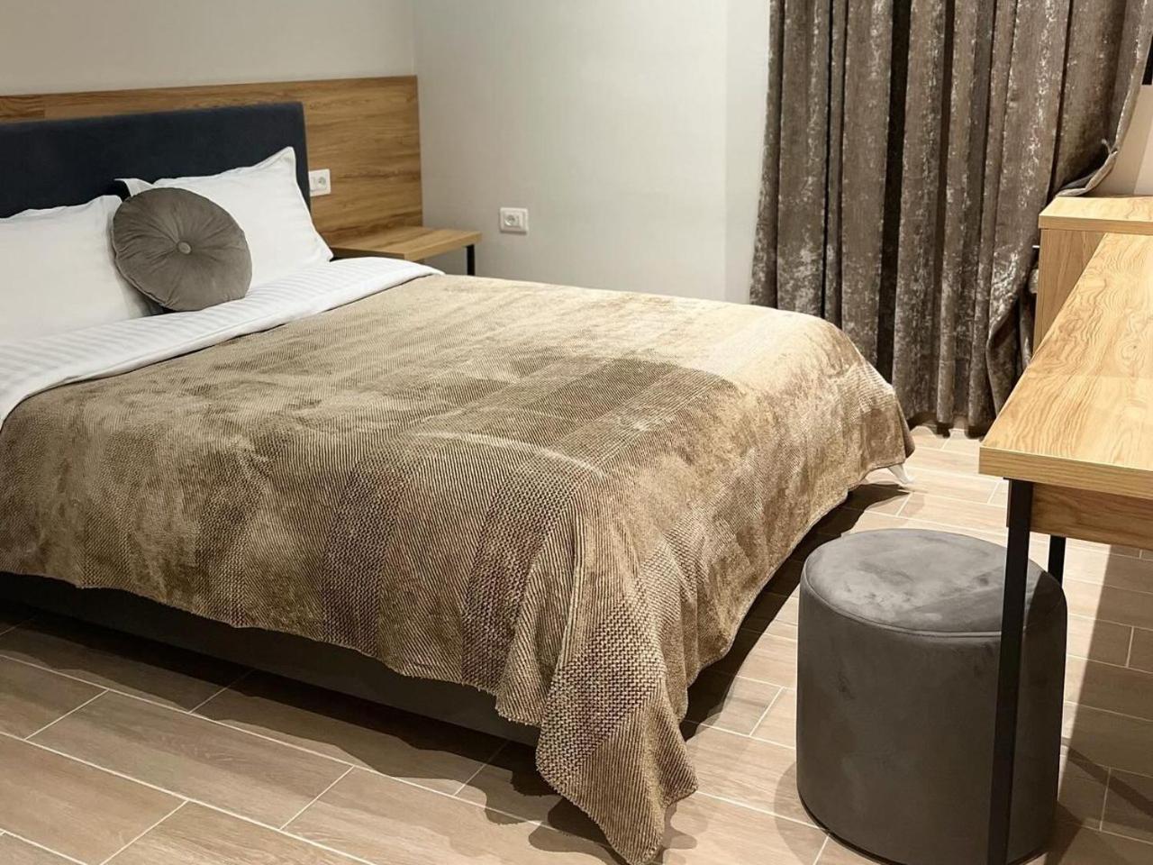 Mili Hotel بيرات المظهر الخارجي الصورة