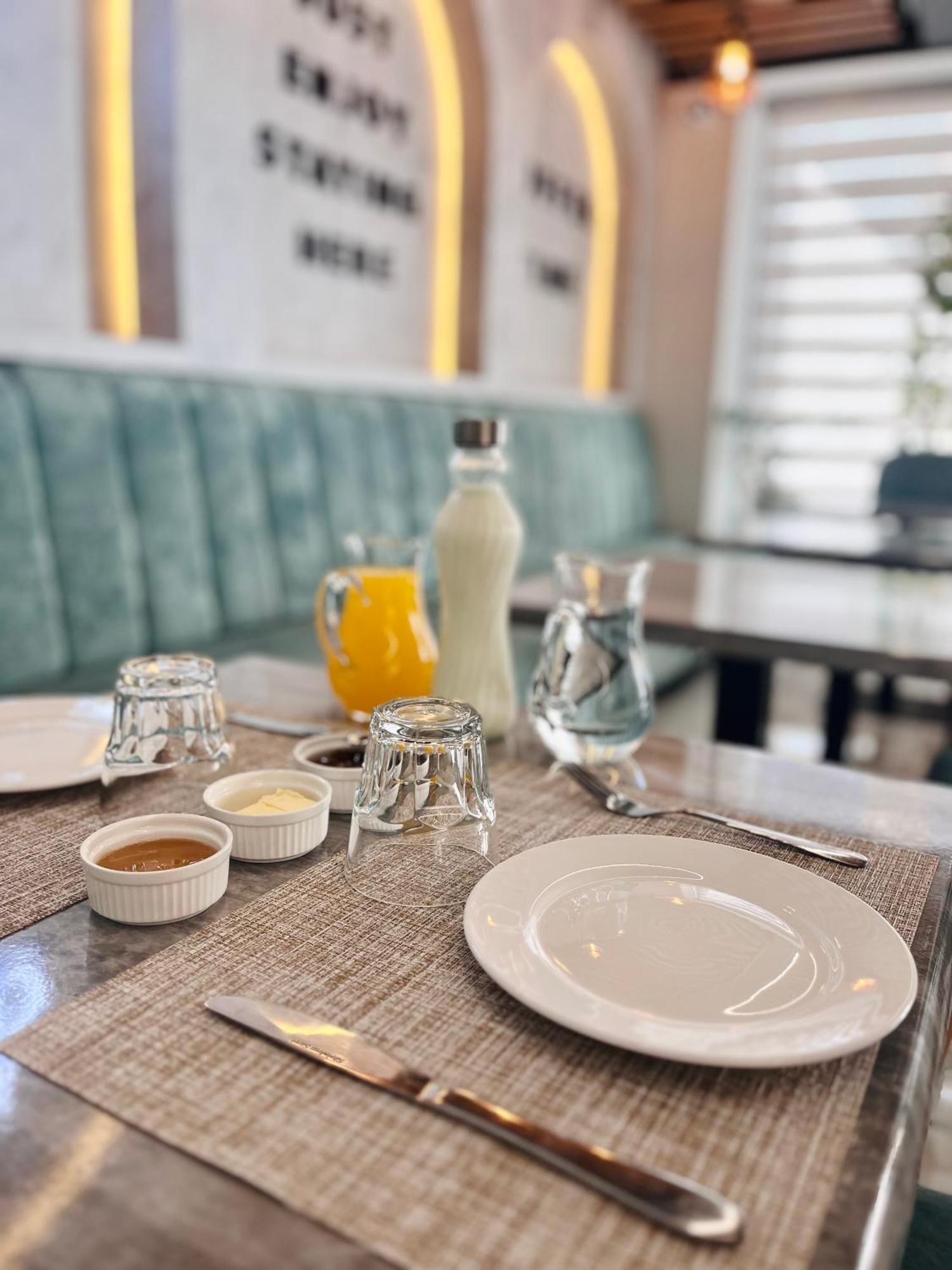 Mili Hotel بيرات المظهر الخارجي الصورة