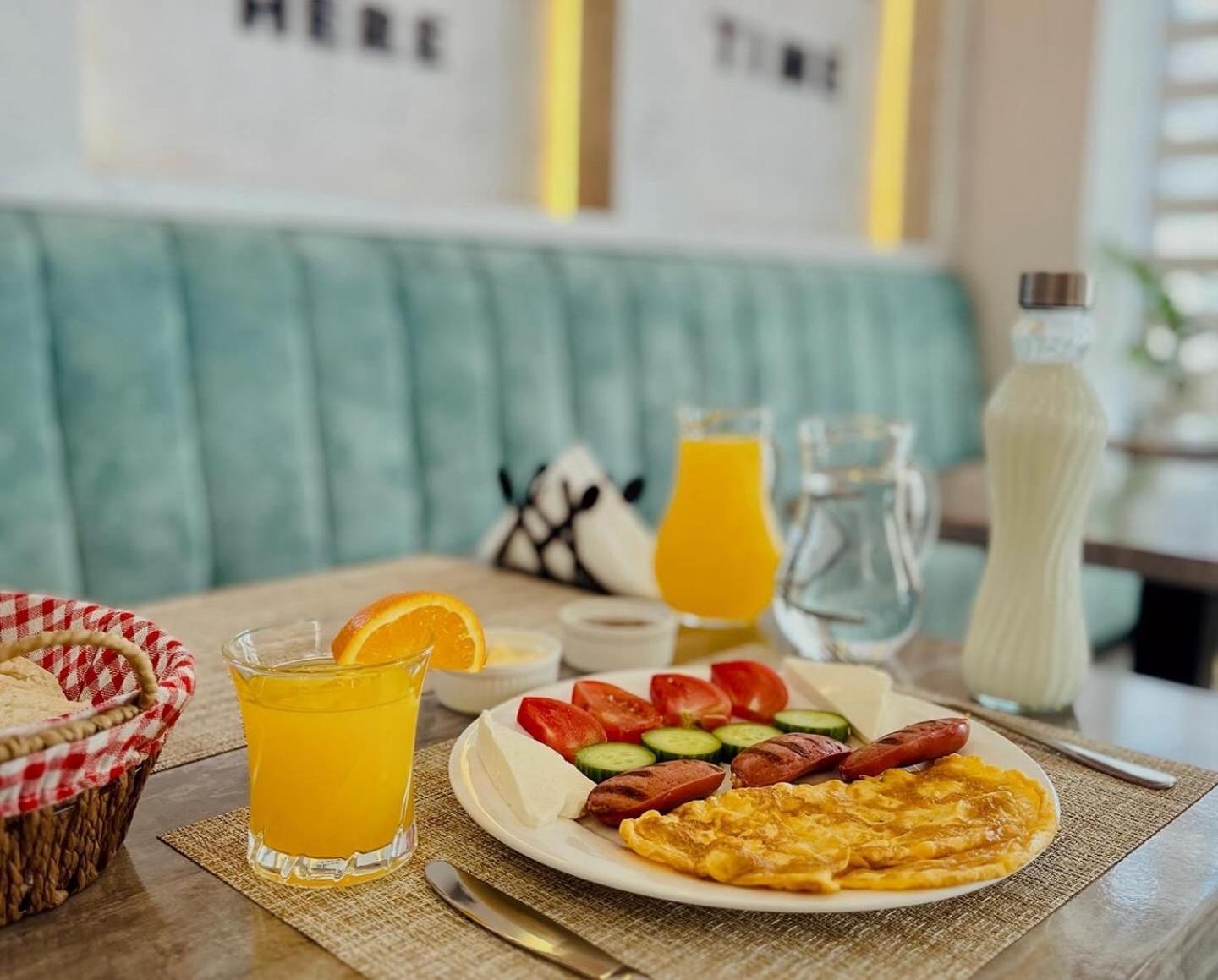Mili Hotel بيرات المظهر الخارجي الصورة